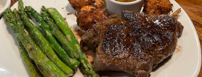 Outback Steakhouse is one of The 15 Best Places for Seafood in Modesto.