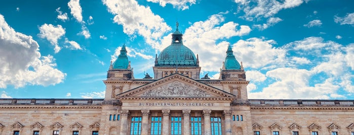 Simsonplatz is one of Geheimes Leipzig.