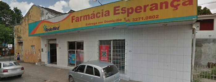 Farmácia Esperança is one of Tempat yang Disukai Talitha.