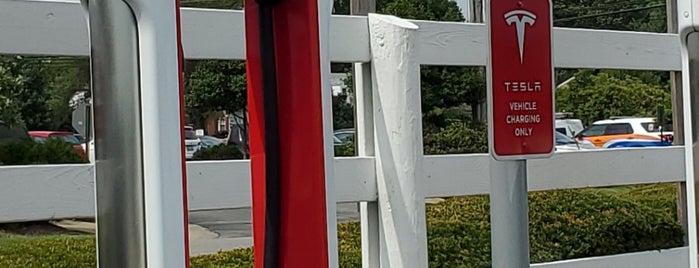 Tesla Louisville Supercharger is one of Mark’s Liked Places.
