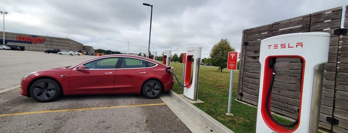 Tesla Supercharger is one of Mark : понравившиеся места.