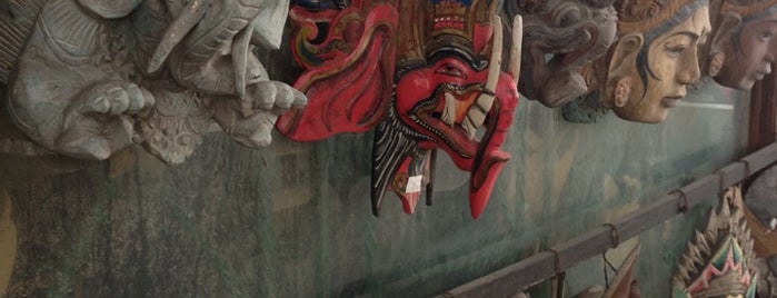 Geneva Handicraft is one of Bali.