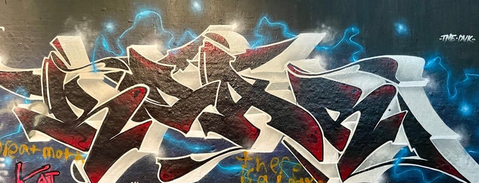 Leake Street Graffiti Tunnel is one of London Art/Film/Culture/Music (One).