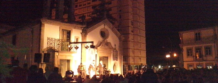 Igreja das Almas is one of Roi'nin Beğendiği Mekanlar.