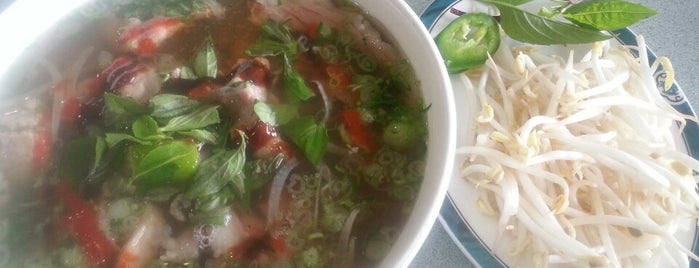 Pho Hoai Restaurant is one of Nickさんの保存済みスポット.