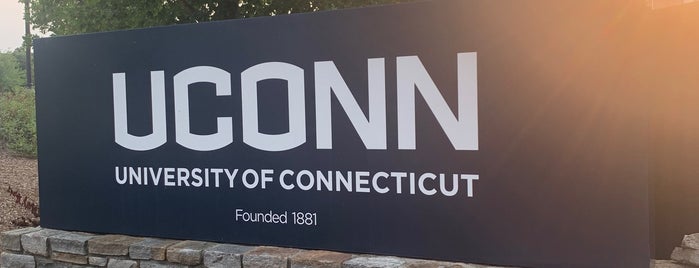 Università del Connecticut is one of Posti che sono piaciuti a Karl.