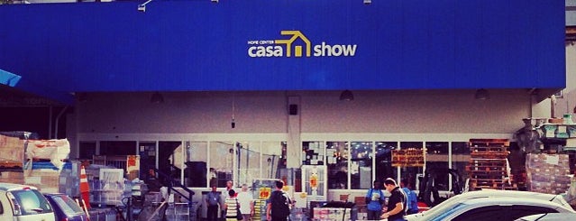 Casa Show is one of Locais curtidos por Aline.