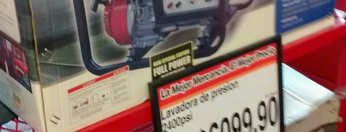 AutoZone is one of Lugares favoritos de Antonio.