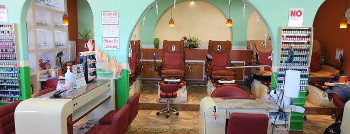 Taryn Nails is one of Audray’s Liked Places.