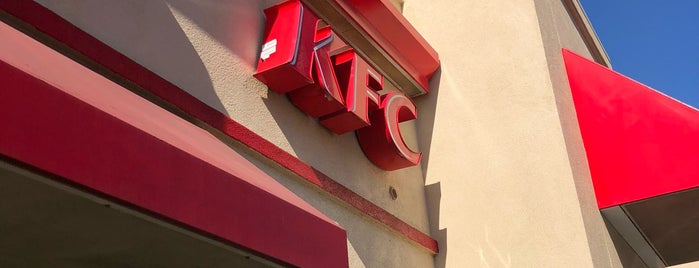 KFC is one of Tempat yang Disukai Jason Christopher.