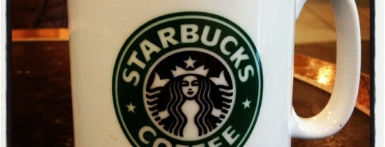 Starbucks is one of Lugares favoritos de Ryadh.
