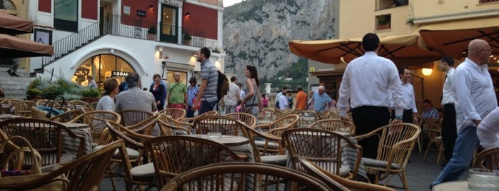 Gran Caffè Capri is one of Orte, die Mischa gefallen.