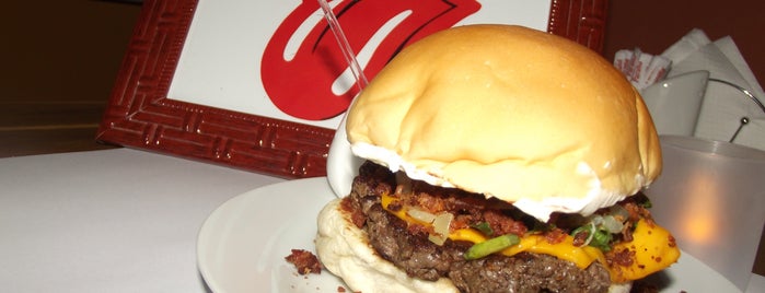 Fialho Steak Burger Hamburgueria is one of 100 lugares para visitar em São Luís.