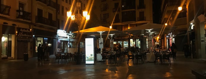 Plaza SAS is one of Lugares favoritos de Álvaro.