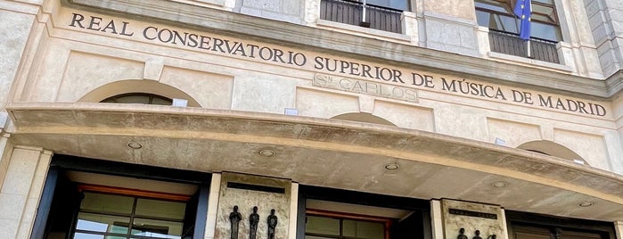 Real Conservatorio Superior de Música de Madrid is one of No se.