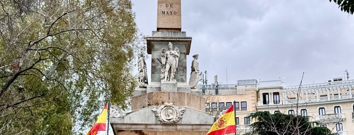 Monumento del Dos de Mayo is one of Madrid.