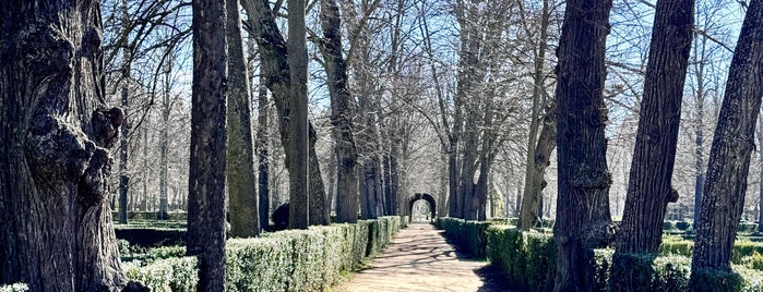 Jardines del Parterre is one of aranjuez.