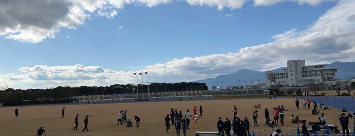 SGホールディングスグループ健康保険組合守山陸上競技場 is one of サッカースタジアム(その他).