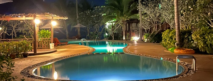 Green Papaya Resort is one of Koh Phanghan.