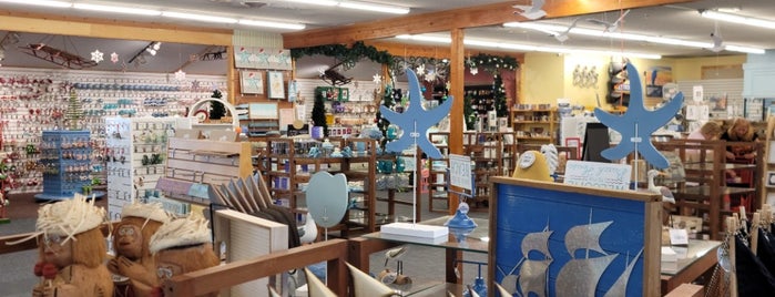 Lazy Gator Gifts is one of vacation spots-myrtle beach.