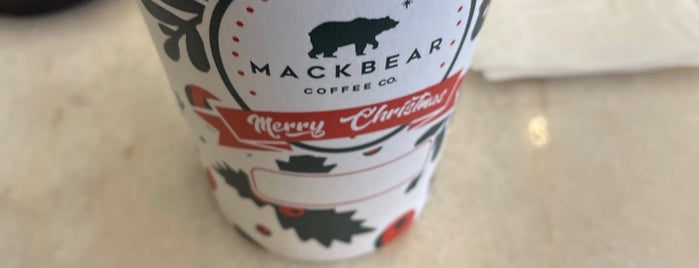Mackbear Coffee Co. is one of Lugares favoritos de Gülin.