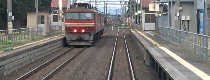 Okunai Station is one of JR 키타토호쿠지방역 (JR 北東北地方の駅).