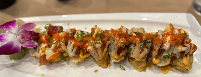 Mizu Sushi Bar & Grill is one of Foodies List.