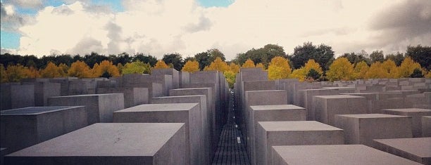 Memorial untuk Orang-orang Yahudi yang Terbunuh di Eropa is one of Ma Liste.
