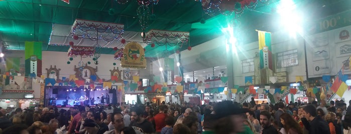 100A Festa De São Vito is one of Tempat yang Disukai Roberto.