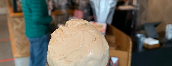 The 15 Best Places For Desserts In Capitol Hill Seattle