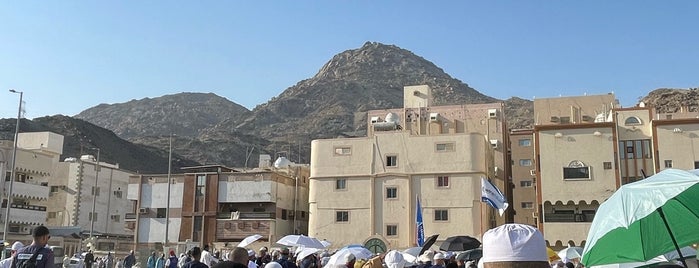 Jabal Tsur is one of Umrah.