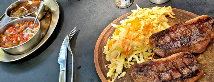 La Parrilla de Tomahawk is one of Buenos Aires.