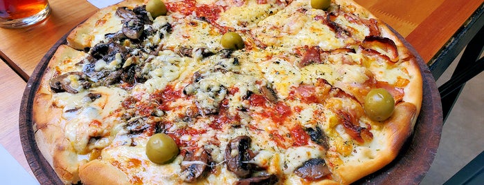 Piani by La Marguerite is one of Top 12 Buenos Aires Pizzerias.