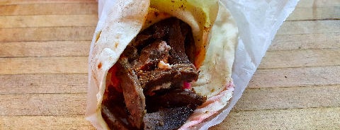 Shawarmanía is one of Top 10 Shawarma in Buenos Aires.