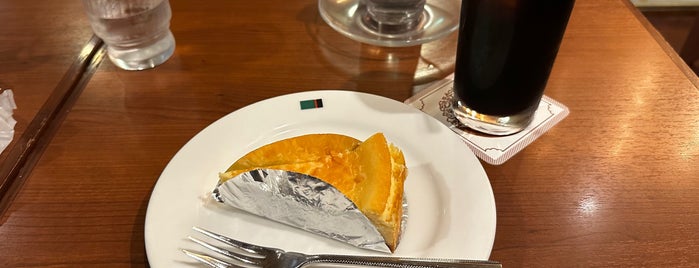 Mikado Coffee is one of 三越前、室町レストラン&カフェ.