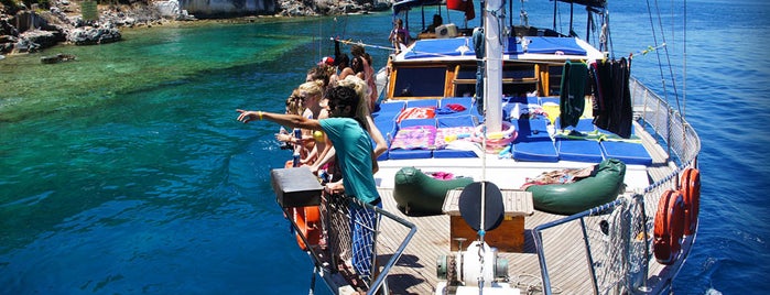 Alaturka Cruises & Travel Agency is one of Hülya'nın Beğendiği Mekanlar.