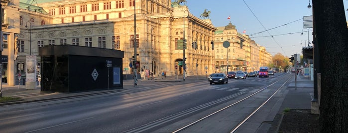 Ringstraße is one of Vienna.