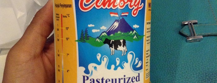 Cimory Dairy Shop is one of Radio Dalam raya.