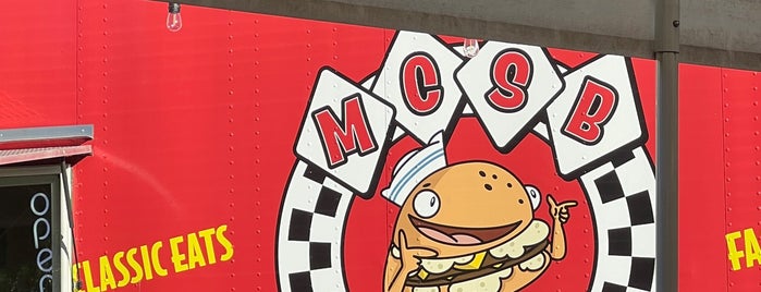 Mid City Smash Burger is one of Portland G-P.