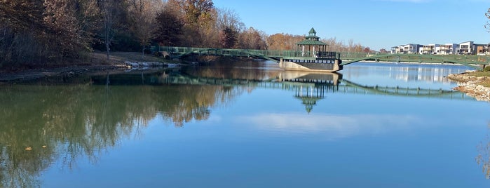 Chesterfield Central Park is one of Chesterfield, MO Parks.