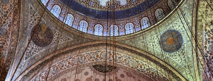 Blaue Moschee is one of Orte, die Ali gefallen.