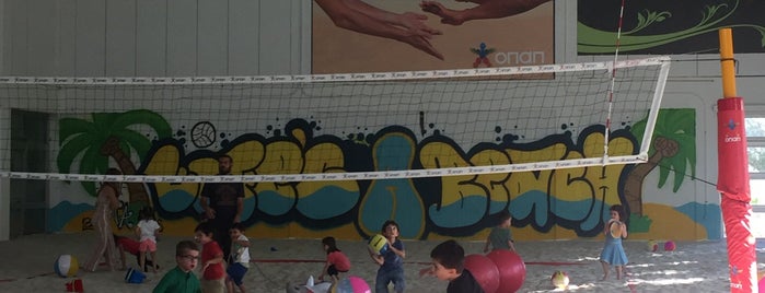 OAKA indoor beach volley is one of Μαρούσι.
