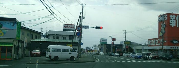 東仙北交差点 is one of Route 4.