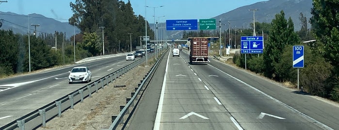 Ruta 68 - Cruce Algarrobo is one of Puentes - Enlaces y Túneles de Chile.