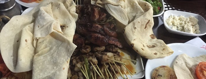 Ortaklar Çöp Şiş is one of yemek.