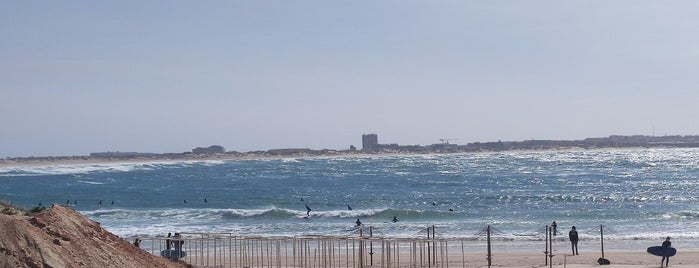 Praia do Baleal Sul is one of portekiz.
