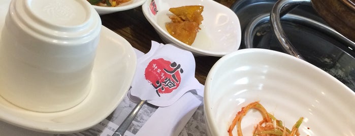 火炉火 is one of Beijing Eats.