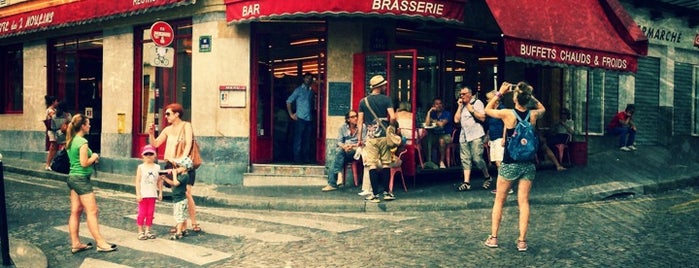 Café des Deux Moulins is one of Place to visit in Paris.