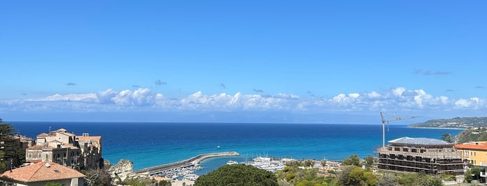 Tropea is one of The way to Sicily..