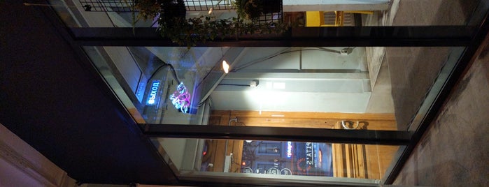 Pita’s Cafe is one of Места, в которых была.